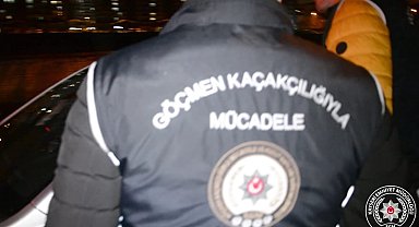 Kayseri polisinden Düzensiz Göç ile Mücadele'de Huzur Uygulaması: 28 şahıs sınır dışı edilecek