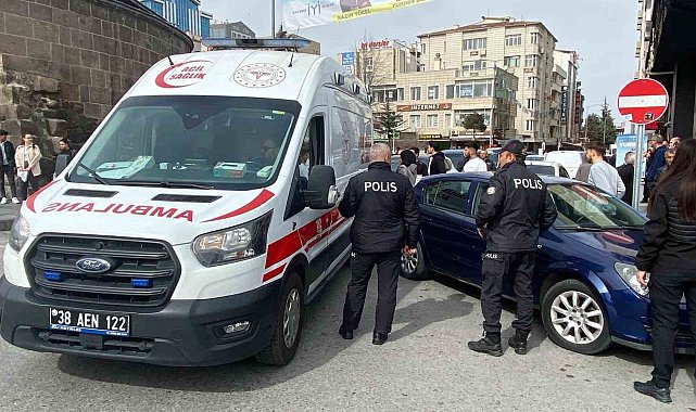 Kayseri'de bıçaklı kavga: 1 yaralı
