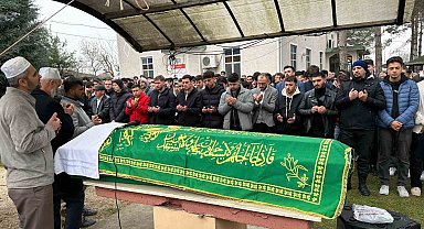 Kaza kurbanı genç son yolculuğuna uğurlandı