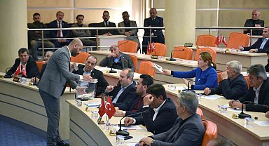 Kepez Belediye Meclisi son kez toplanıyor