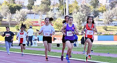 Kır Çiçekleri, Mersin şampiyonu oldu