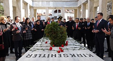 Kırklareli'nde Çanakkale Deniz Zaferi ve Şehitleri Anma Günü töreni