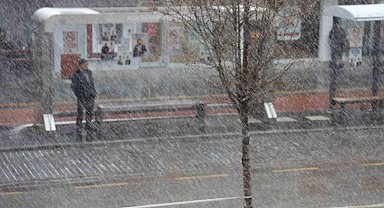 Kırşehir'de kar yağışı etkili oldu