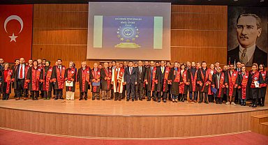 KMÜ'de akademik performans ve biniş giyme töreni düzenlendi