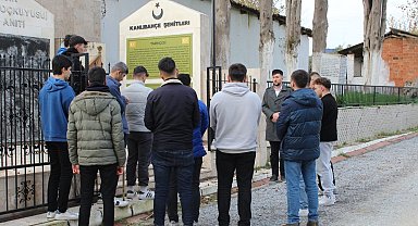 Koçarlı KYK Erkek Yurdu öğrencileri şehitleri andı