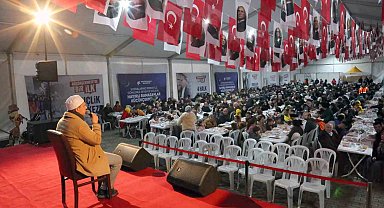 Küçükçekmece'de iftar çadırlarına yoğun ilgi