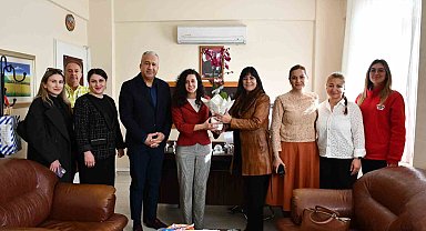 Kuşadası Belediyesi sağlık çalışanlarını unutmadı