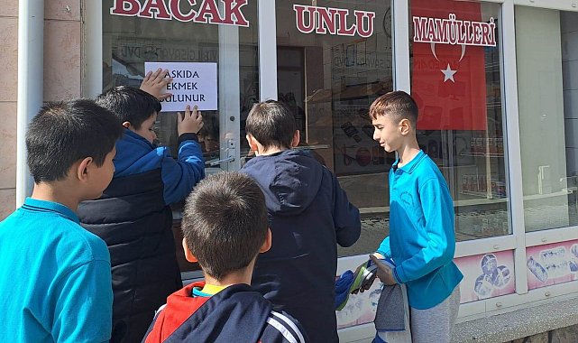 Kütahya Ahteri İmam Hatip Ortaokulundan "Askıda Ekmek" uygulaması