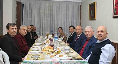 Kütahya MEM personeli iftarda bir araya geldi