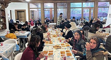 Kütahya Vakıflar Bölge Müdürlüğünden iftar