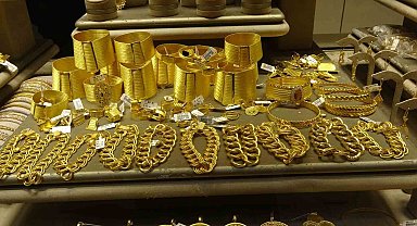 Kuyumculardan vatandaşlara gram altın uyarısı