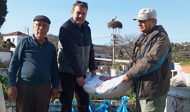 Leyleği gören gören 1 çuval unu kaptı