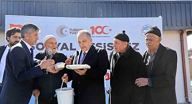 Mahalle muhtarından Mustafa Yalçın'a övgü: "Yalçın başkan kadar kırsala sahip çıkan görmedim"