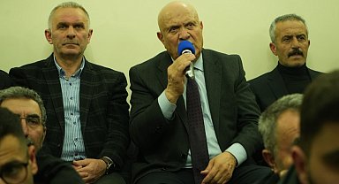 Mahalle sakinleriyle bir araya gelen Başkan Pekmezci'ye vatandaşlardan yoğun ilgi