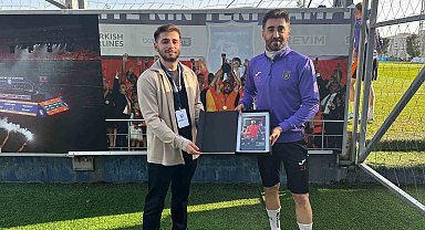 Mahmut Tekdemir'e taraftarlardan özel ödül