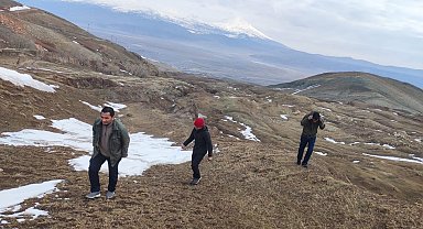 Malezyalı dağcılar, Nuh'un Gemisinin izi olduğu iddia edilen bölgeyi ziyaret etti