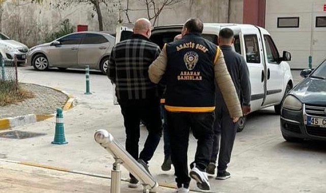 Manisa'da 53 yıl hapis cezasıyla aranan şahıs polise yakalandı