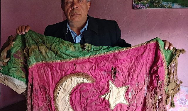 Manisa'da Kurtuluş Savaşı'ndan kalma Türk bayrağı ortaya çıktı