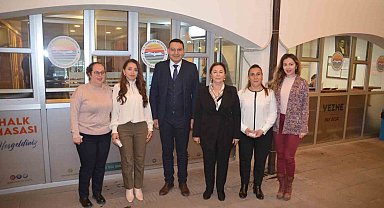 Marmaris Belediyesi, kadın çalışanları unutmadı