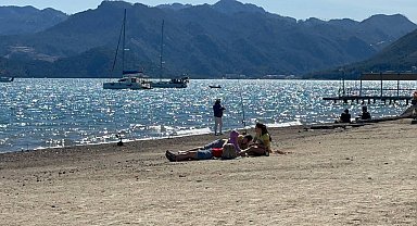 Marmarisliler baharın keyfini çıkarıyor