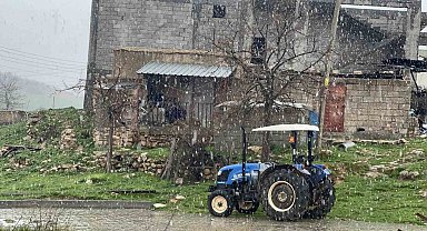 Mazıdağı'nda martta kar yağışı