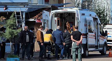 Merdivenden düşen yaşlı adam hastanelik oldu