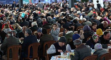 Merkezefendi'nin iftar sofrası Adalet Mahallesinde kuruldu