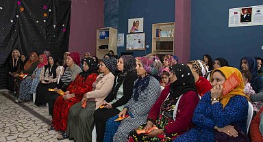 Mersin'de kadınlar; 'Medeni Haklar', 'Şiddet Türleri ve Şiddet Farkındalığı' ile 'Psikolojik Öz Savunma' konularında bilgilendirildi