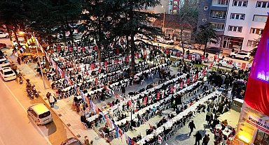 MHP Söğüt'te vatandaşları iftarda buluşturdu