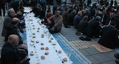 Milli Görüşçüler Gazze İftarı'nda buluştu