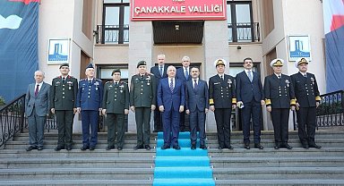 Milli Savunma Bakanı Yaşar Güler'den Çanakkale Valiliğine ziyaret