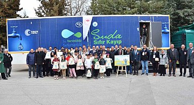 Minik eller suyu korumak için eğitim aldı