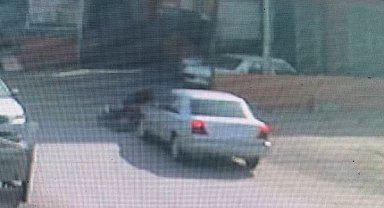 Motosiklet ile otomobil kafa kafaya çarpıştı: 1 ağır yaralı