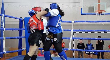 Muay Thai Şampiyonası 23 ilden 300 sporcunun katılımıyla Şanlıurfa'da başladı