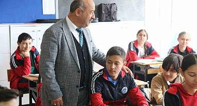Müdür Başyiğit: "Sınava çok çalışarak liseye yerleşme ideallerinizi gerçekleştirin"