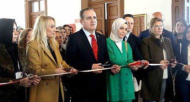 Muğla'da kadınlara yönelik resim ve fotoğraf sergisi açıldı