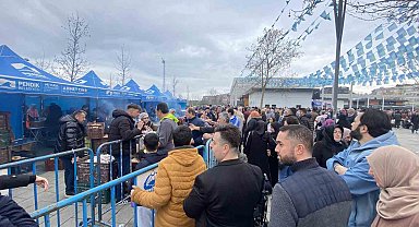 Murat Kurum, Pendik'te hamsi festivaline katıldı