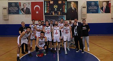 Nazilli Belediyespor Erkek Basketbol Takımı önde başladı