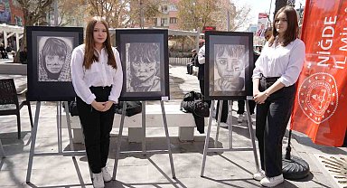 Niğdeli öğrenciler Gazze'deki çocukları resmettiler