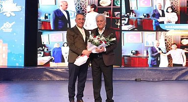Nihat Hatipoğlu Sultangazililerle buluştu
