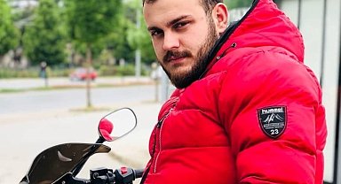Odasında hareketsiz halde bulunan genç hayatını kaybetti