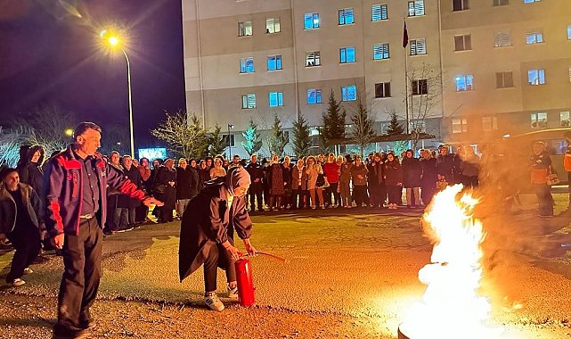 Öğrenci yurdunda yangın ve afet eğitimi