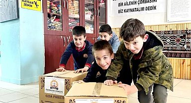 Öğrenciler ihtiyaç sahipleri için Ramazan kolileri hazırladılar
