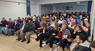 Öğrencilere tüketici hakları anlatıldı