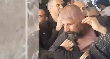 Okul önündeki otomobilde silahlar bulundu