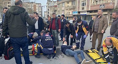 Ordu'da pikap ile motosiklet çarpıştı: 2 yaralı