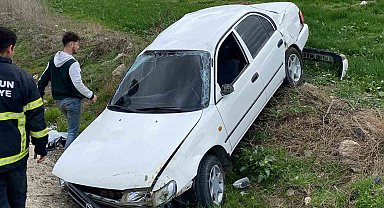 Otomobil tarlaya uçtu: 1 yaralı