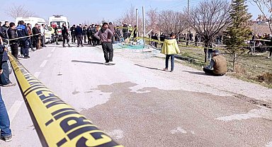 Otomobilin otobüs durağına daldığı kazada ölü sayısı 4'e yükseldi