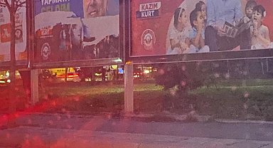 Özkan Alp'in pankartlarına çirkin saldırı
