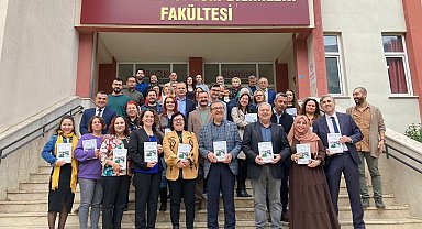 PAÜ İnsan ve Toplum Bilimleri Fakültesi kendi tarihini yazdı